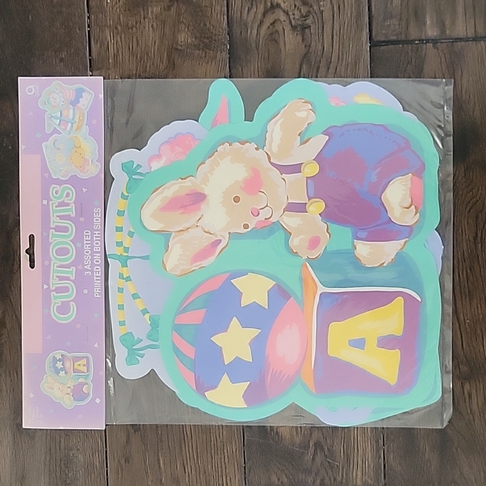 🧸4/$10🧸NEW- Infant Baby Unisex Toys Print Cutouts Wall Hanging Decorations